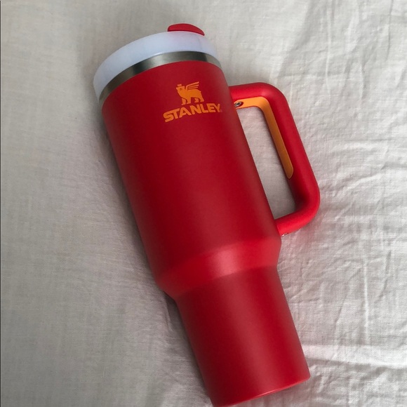 Stanley tumbler - Picture 3 of 6